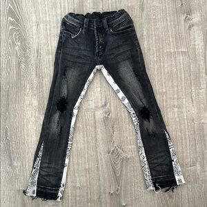 Trendy Black Distressed Boy Jeans